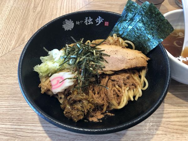 「油そば」@麺や独歩 昭島本店の写真