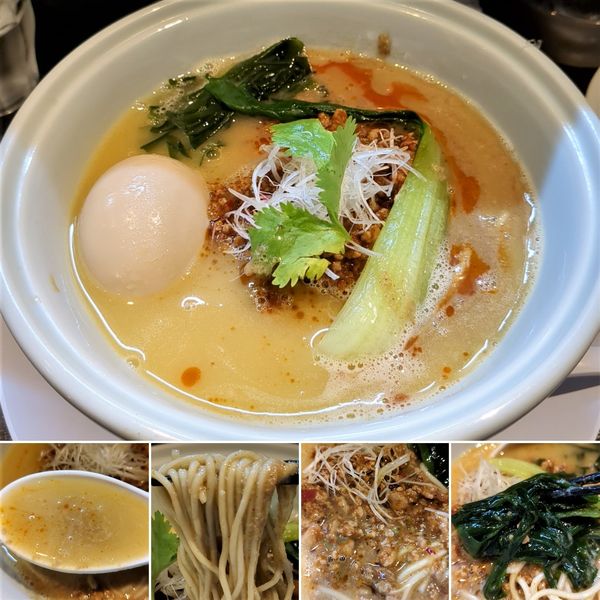 「名古屋コーチンの白湯担々麺(限定)＋味玉＝1150」@らーめん 三極志の写真