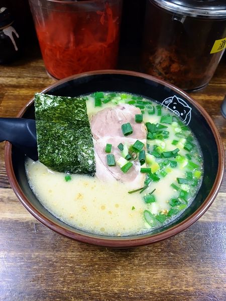 「博多ラーメン+チャーハン」@博多ラーメン 長浜や 住吉店の写真
