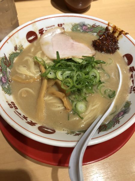 「中華そばこってり890」@天下一品 恵比寿店の写真