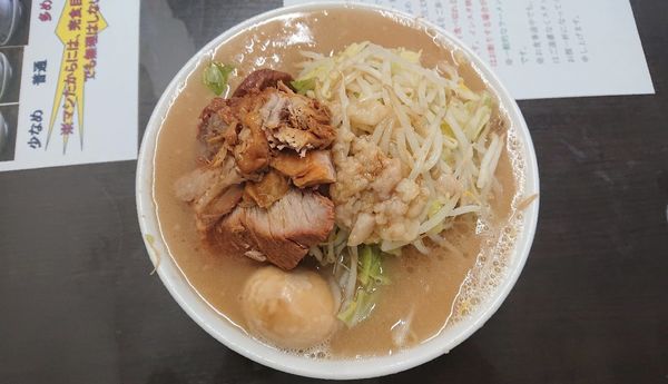 「ラーメン，味付たまご   990円」@ラーメン 富次郎 笠間友部店の写真