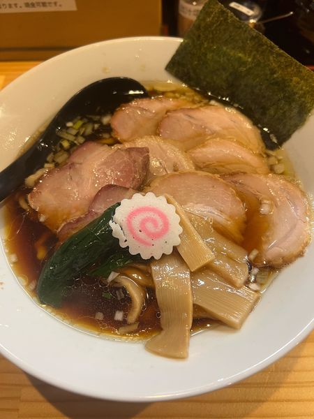 「醬油中華蕎麦　肉マシ」@麺道 六善の写真