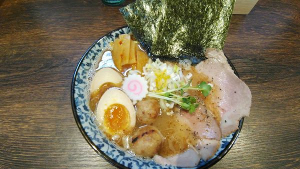 「魚介鶏豚骨 特製らーめん」@麺処はなぶさの写真