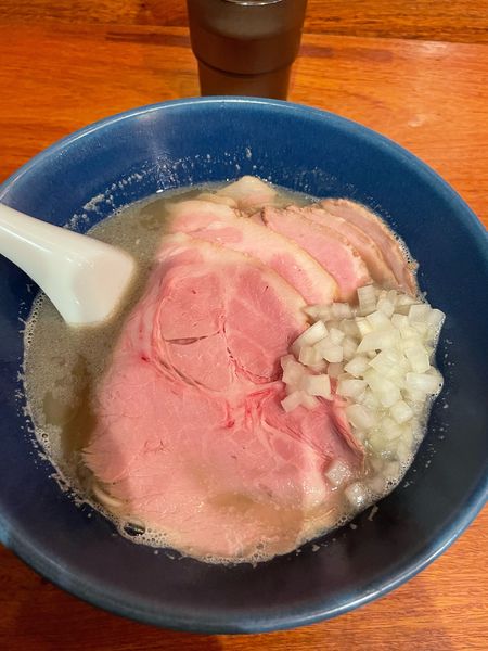 「煮干し蕎麦　肉増し」@麺処 にぼし香 横浜店の写真