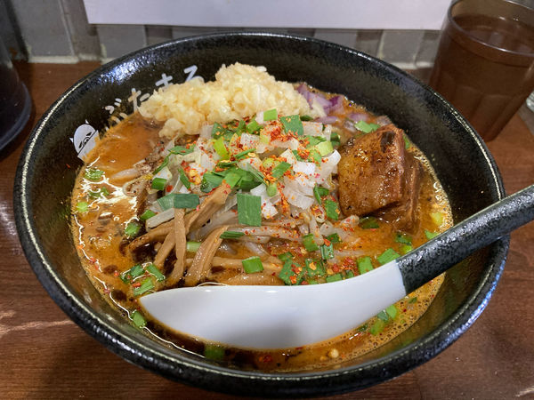 「辛味噌らーめん」@らーめんぶたまろの写真
