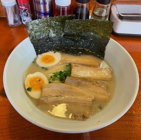 「塩とんこつらーめん　全のせ　1100円。」@らーめん碧の写真