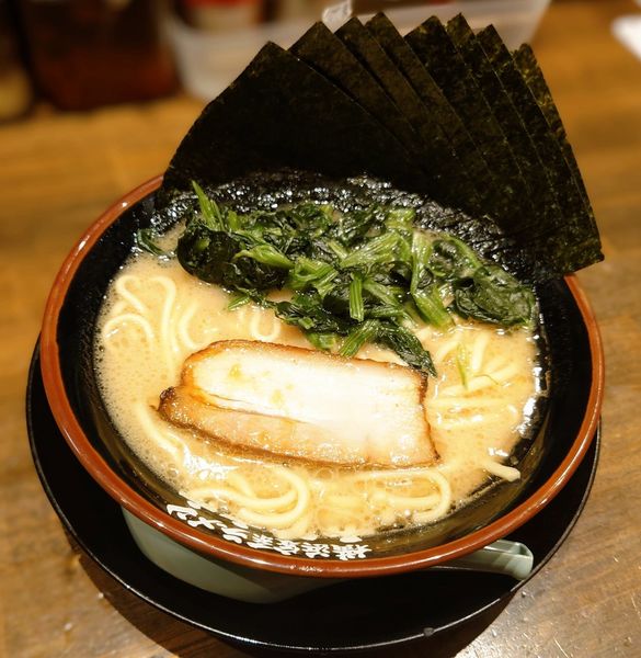 「醤油ラーメン」@横浜家系ラーメン 丸岡商店 犬山店の写真