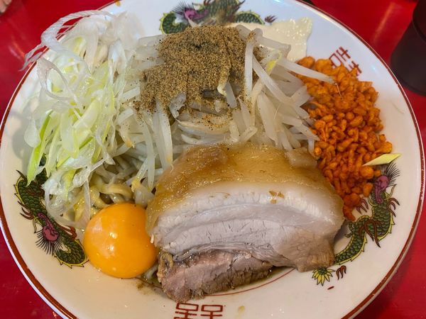 「まぜそば（ミニ）」@鷹の目 大宮店の写真