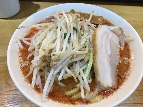 「辛味噌ラーメン」@味噌麺処 花道庵 北参道店の写真