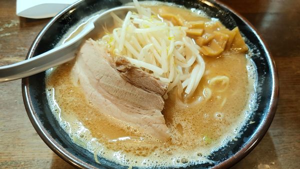 「信州味噌らあめん　細麺」@らあめん 寸八 総本店の写真