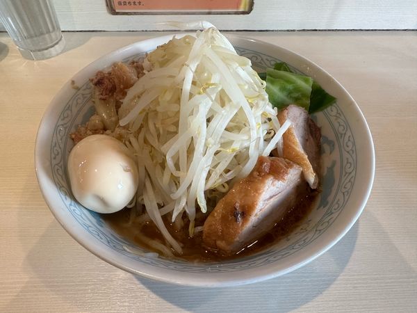 「味玉ラーメン」@らーめん 陸 尾山台店の写真
