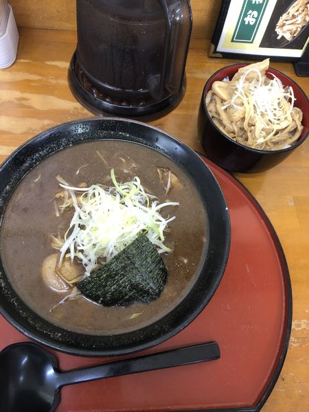 「中華そば太麺」@中華そば くりの木 伊奈店の写真