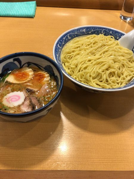 「特製つけ麺(大盛り)」@中華そば 青葉 大宮東口店の写真