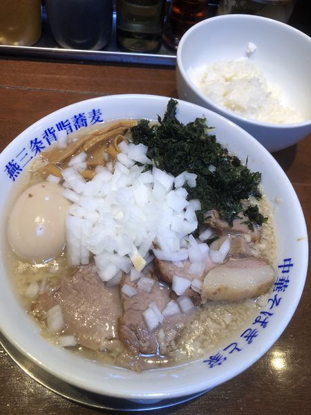 「特製背脂煮干しそば」@燕三条中華そば ぎと家 武里本店の写真