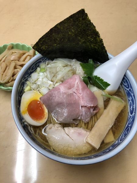 「煮干しそば白醤油」@中華そば よしかわの写真