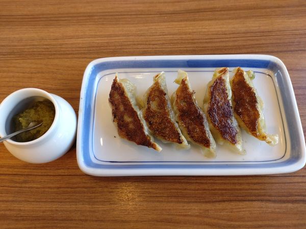 「餃子５個セット　＋２５０円　※」@長崎ちゃんぽん リンガーハット 八潮西袋店の写真