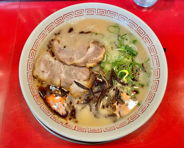 「熊本ラーメン」@ラーメン 赤組の写真
