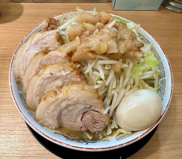 「小ぶた+味玉」@豚山 蒲田店の写真