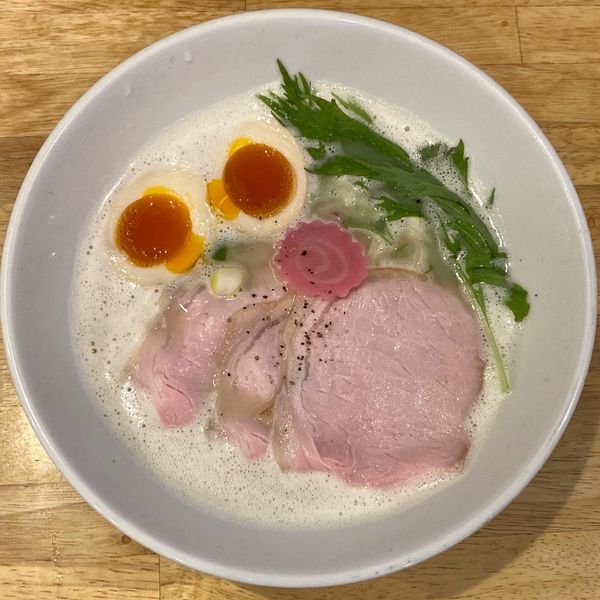 「濃厚鯛塩ラーメン 煮玉子入り ¥920」@福島壱麺の写真