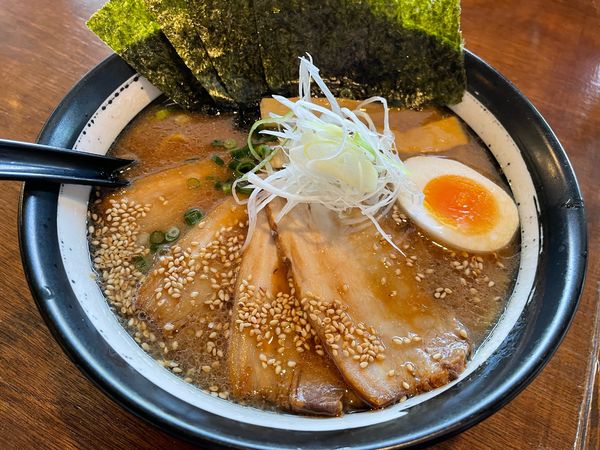 「特製醤油チャーシューメン」@麺や 鶏恵 ときわ店の写真