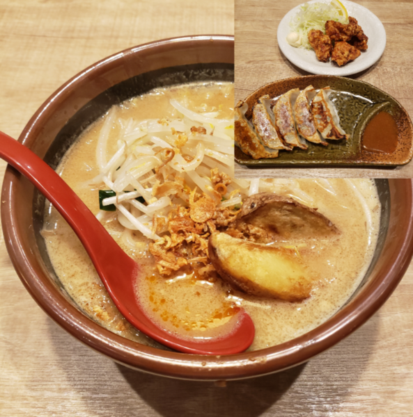 「北海道味噌らーめん·唐揚げ·餃子」@麺場 田所商店 深谷店の写真