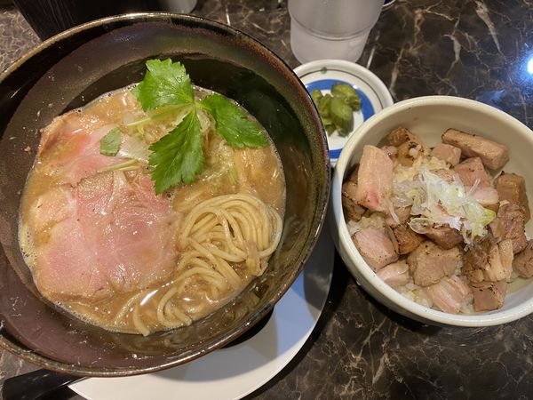 「鶏そば+肉飯 900+350」@ラーメン 奏の写真