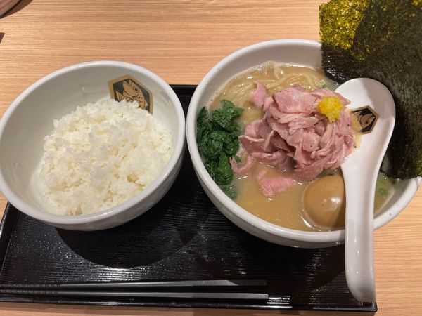 「濃厚真鯛ラーメン(特製)」@真鯛らーめん 麺魚 錦糸町PARCO店の写真