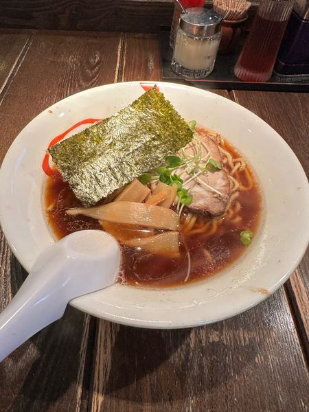 「醤油ラーメン」@楽やの写真