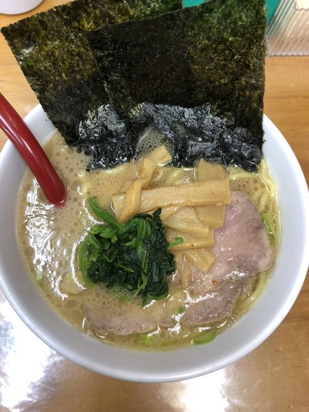 「ラーメン」@横浜ラーメン あばん 上尾西口駅前店の写真