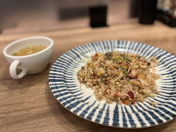 「京漬物の和風炒飯 638円」@GYOZA OHSHO 烏丸御池店の写真