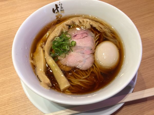 「特製醤油ラーメン」@らぁ麵 はやし田 相模原鵜野森店の写真