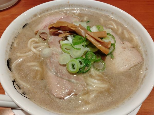 「濃口煮干しそば」@中華そば ひらこ屋 東京ラーメンストリート店の写真