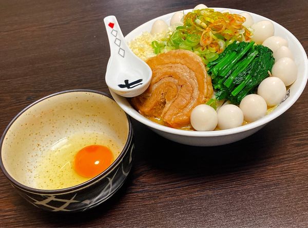 「【冷凍お土産】らーめん「ニンニクネギラー油」＋うずらレン草生卵」@ちばからの写真