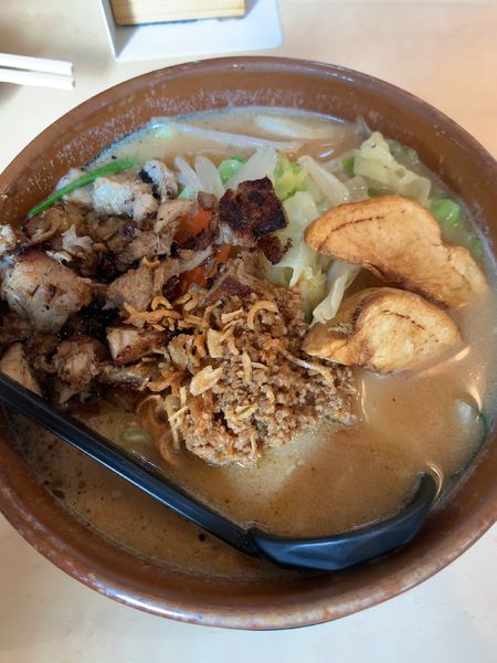 「たっぷり肉野菜らーめん北海道味噌（1,165円）」@蔵出し味噌麺屋 壱正 中川店の写真