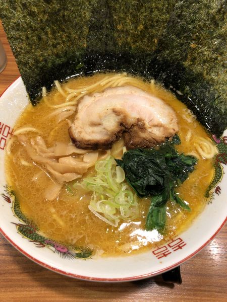「醤油ラーメン」@横浜らぁめん 桜花  西口本店の写真