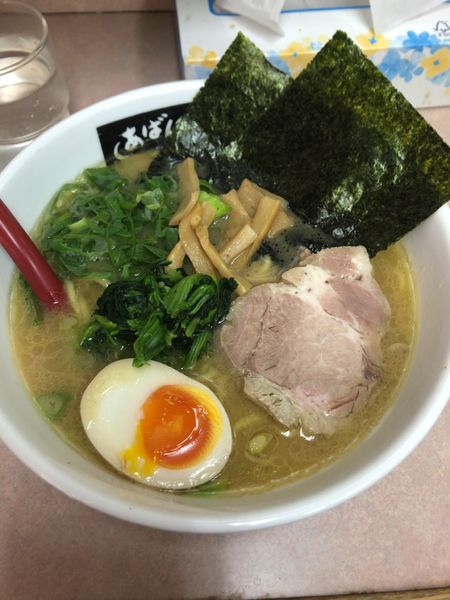 「ラーメン」@横浜ラーメン あばん 上尾西口駅前店の写真