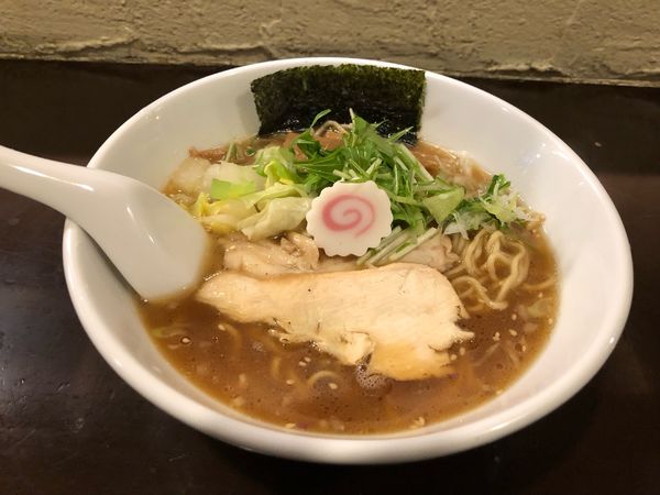 「特製 淡麗鶏そば」@づゅる麺 池田の写真