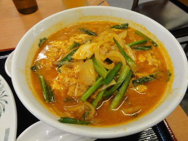 「チゲ味噌ラーメン餃子セット ネギチャーシュー 生🍺🍺🍺」@日高屋 南越谷店の写真