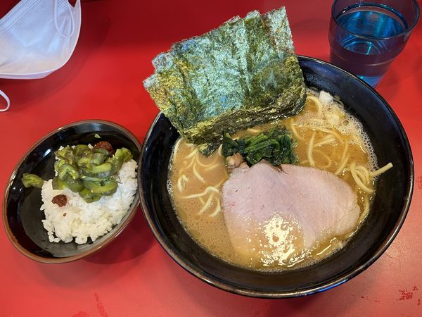 「ラーメン　ライス」@らーめん 谷瀬家 新橋店の写真