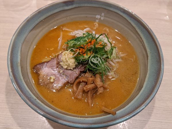 「辛味噌ラーメン」@札幌麺屋 美椿の写真
