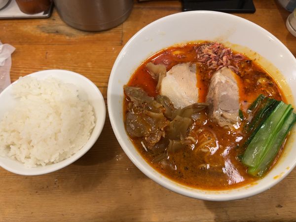 「太肉坦々麺 大辛 ライス」@担々麺 ほおずきの写真