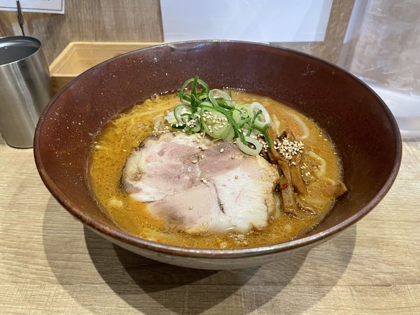 「赤味噌ラーメン大盛」@九段下 中路の写真