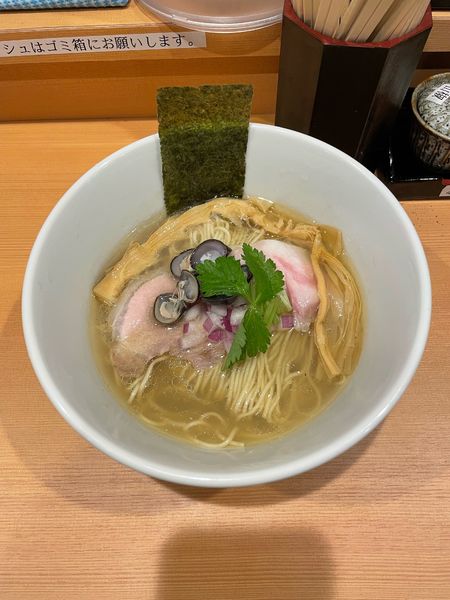 「鶏×宍道湖しじみ塩そば(950円)」@中華そばTORIKOの写真