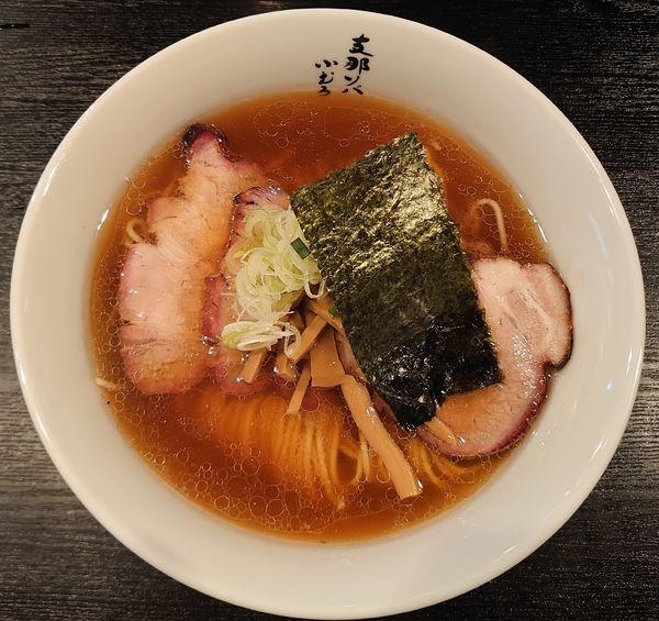 「チャーシューメン(麺少なめ、1000円)」@支那ソバ 小むろの写真