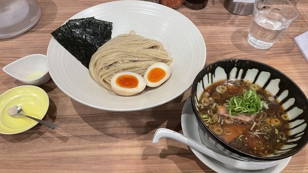 「特製醤油つけ麺」@麺処 ほん田 秋葉原本店の写真