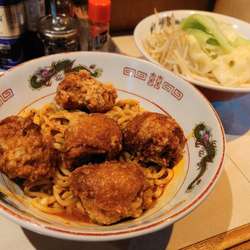 ハイパー汁なしタンタン麺とり唐ボンバー