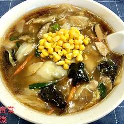 広東麺（750円）、コーン（CP）