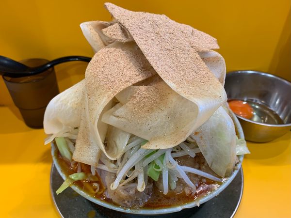 「小豚 辛い奴4倍 大根のだいすけはん」@ラーメン二郎 八王子野猿街道店2の写真