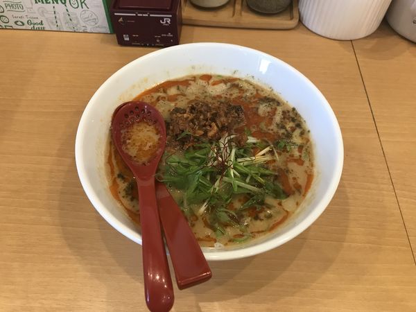 「担々麵」@多加水手揉み熟成麺 くるりの写真