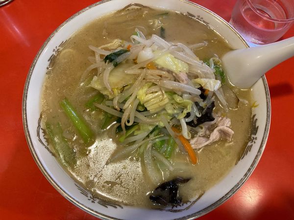 「モヤシタンメン大盛り　850円」@中華料理 白龍の写真